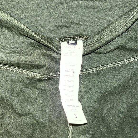 Fabletics leggings - NWOT - Picture 3 of 3